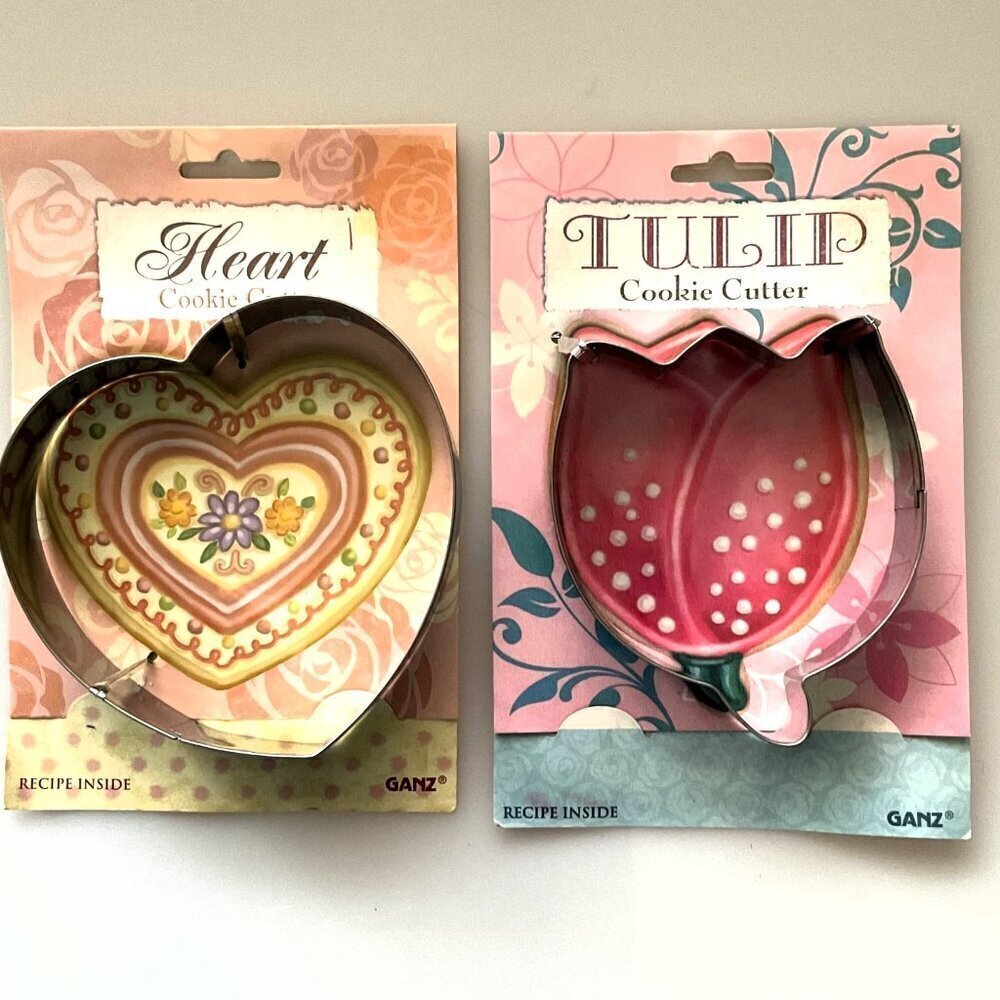 HEART AND TULIP GANZ COOKIE CUTTERS